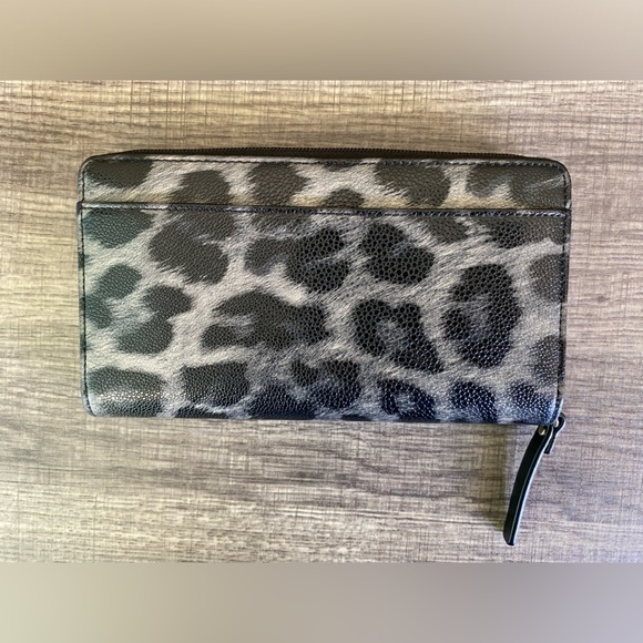🖤 KATE SPADE Grey Leopard Zip Around Wallet - Picture 3 of 12